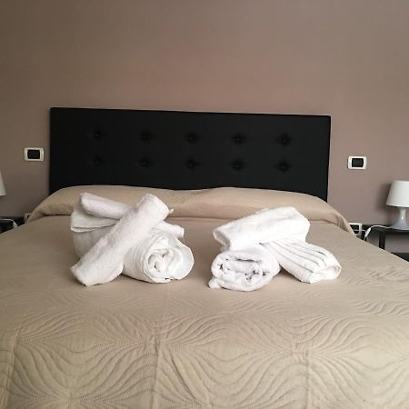 Bed and Breakfast La Corte Del Re Borbone Caserta Exterior foto
